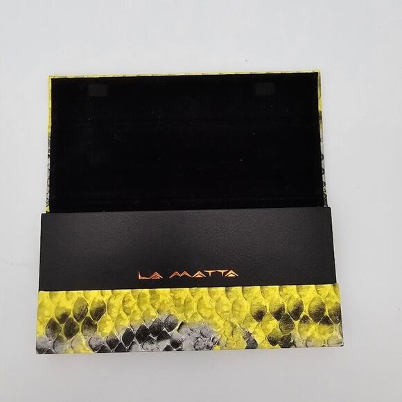 La Matta Collapsible Eyeglasses Case Yellow Faux Snake Skin Magnetic Cover 6.5" - Picture 6 of 7